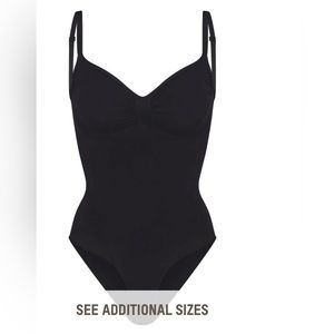 Black onyx skims sculpting bodysuit